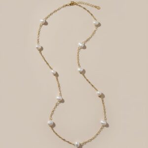 Collar Aura Perla de Perlas  y  Chapa Oro  de 22k