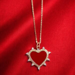 Scarlett Heart Necklace Chapa de Oro 22 K