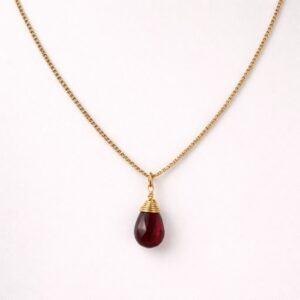  Collar Elemental de Piedra Natural Granate  y Chapa de Oro 22 k |CIANNA